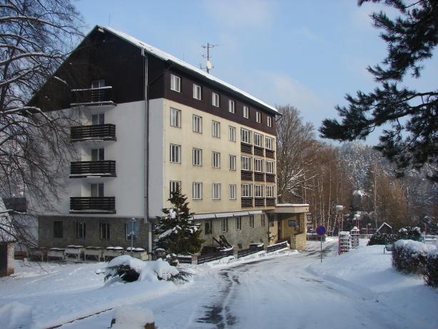 Hotel Bellevue - v zimě