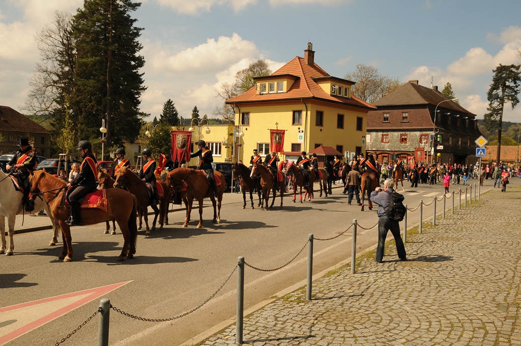 Osterritt in Mikulášovice (Nixdorf)