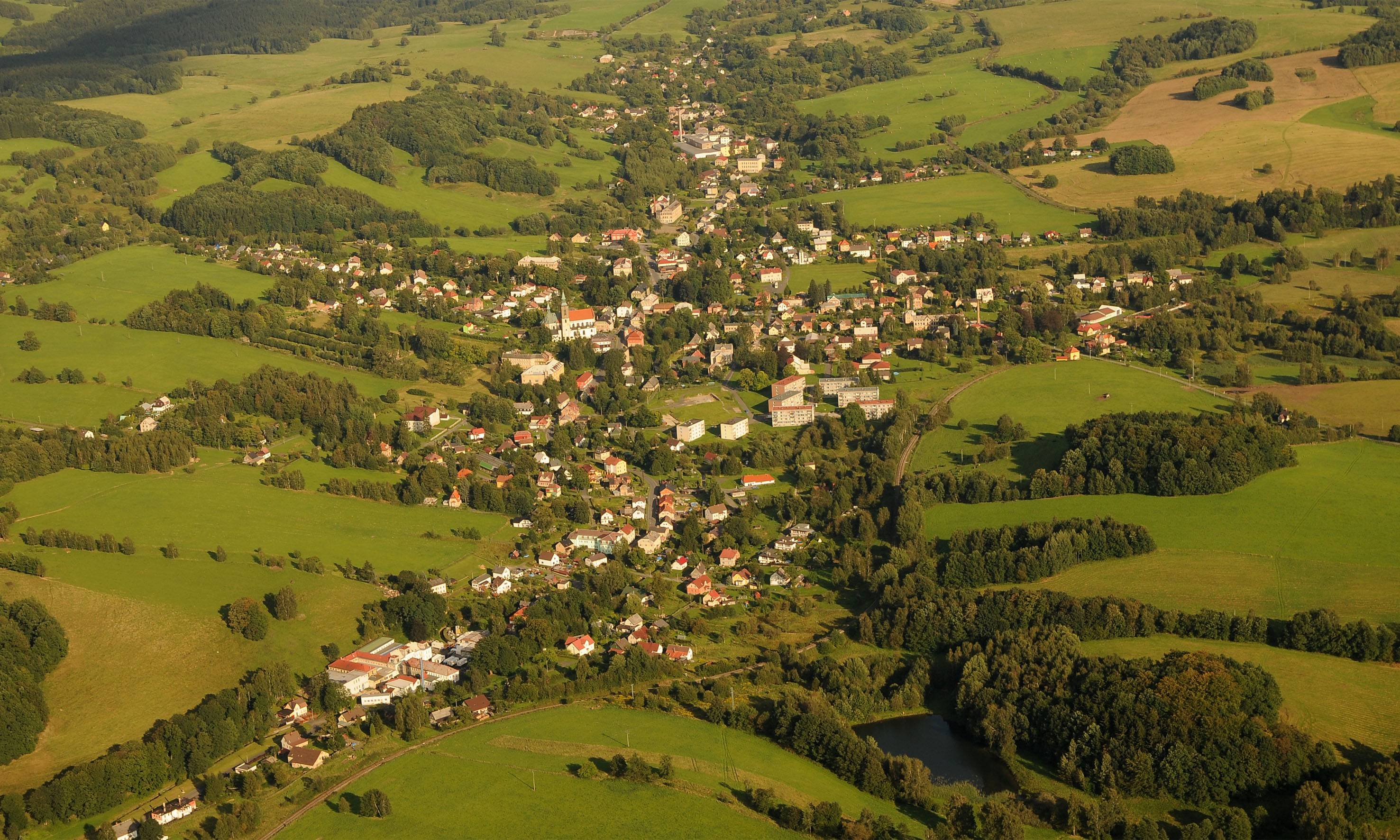 Mikulášovice letecký pohled