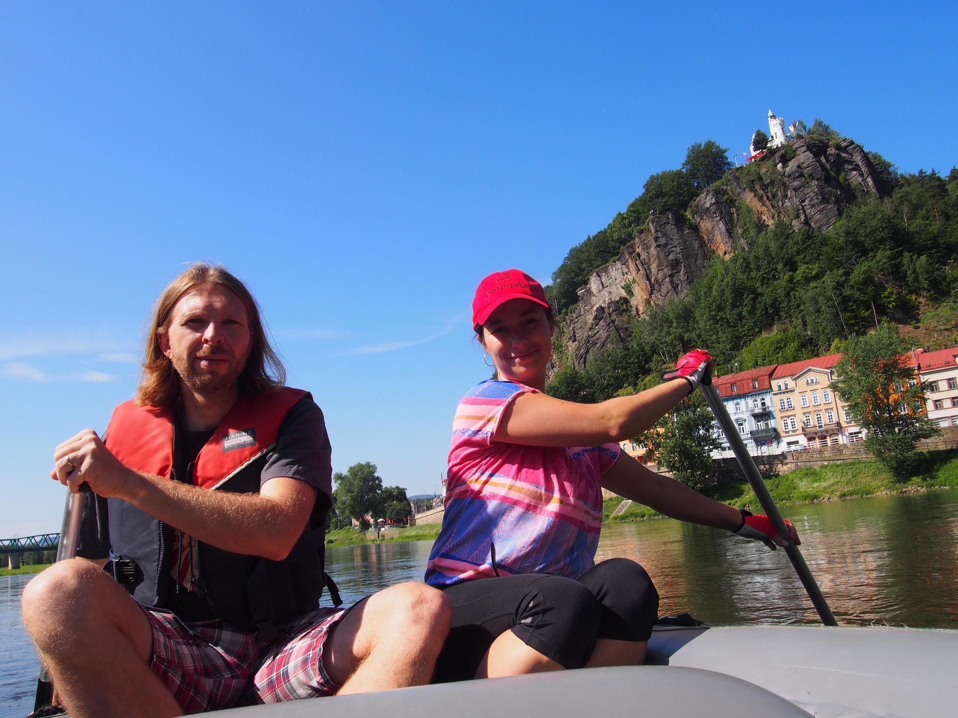 Boat tour on the Elbe river combined with a cycling 