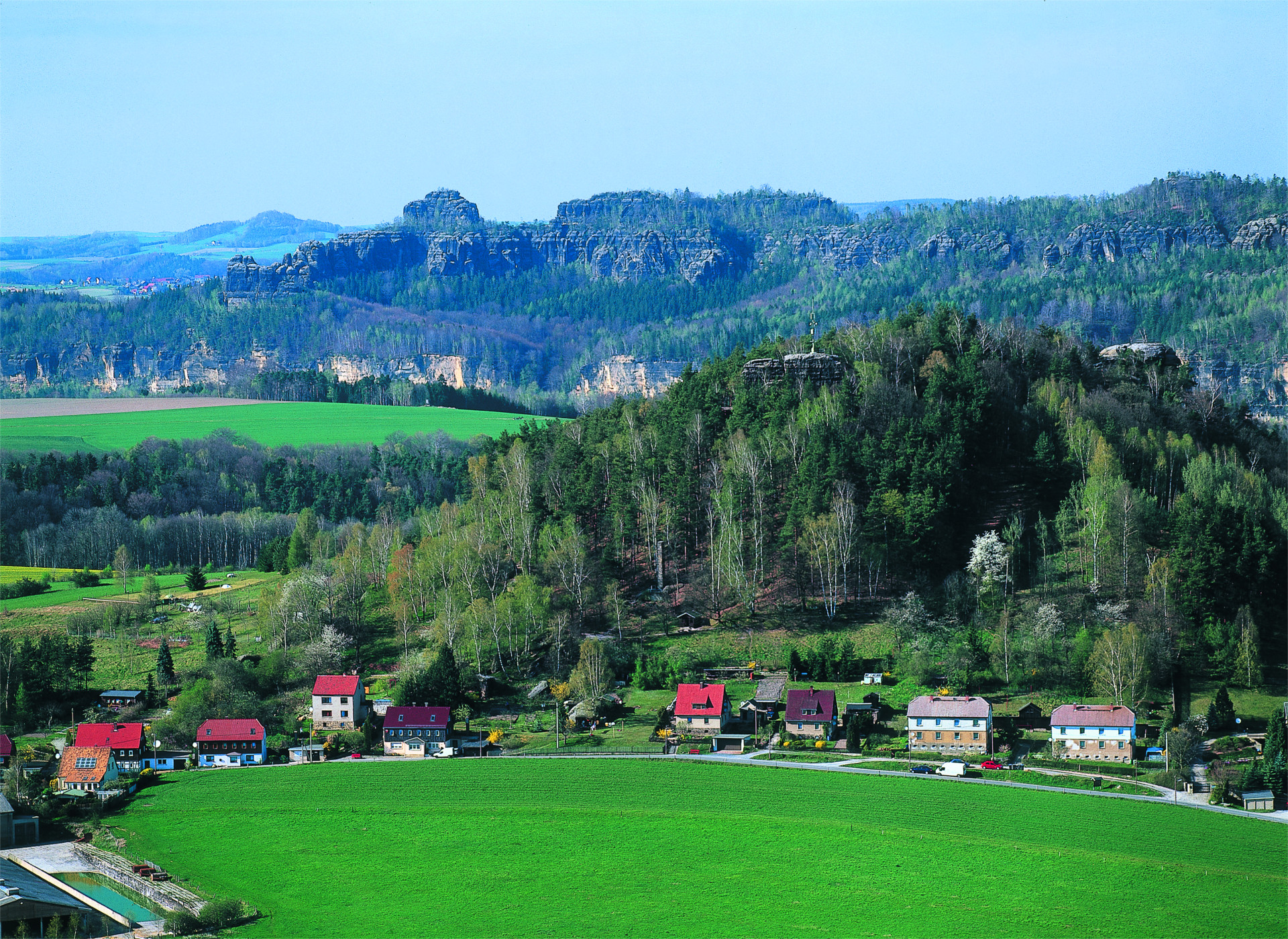 Výhled z Zirkelsteinu na Kaiserkrone