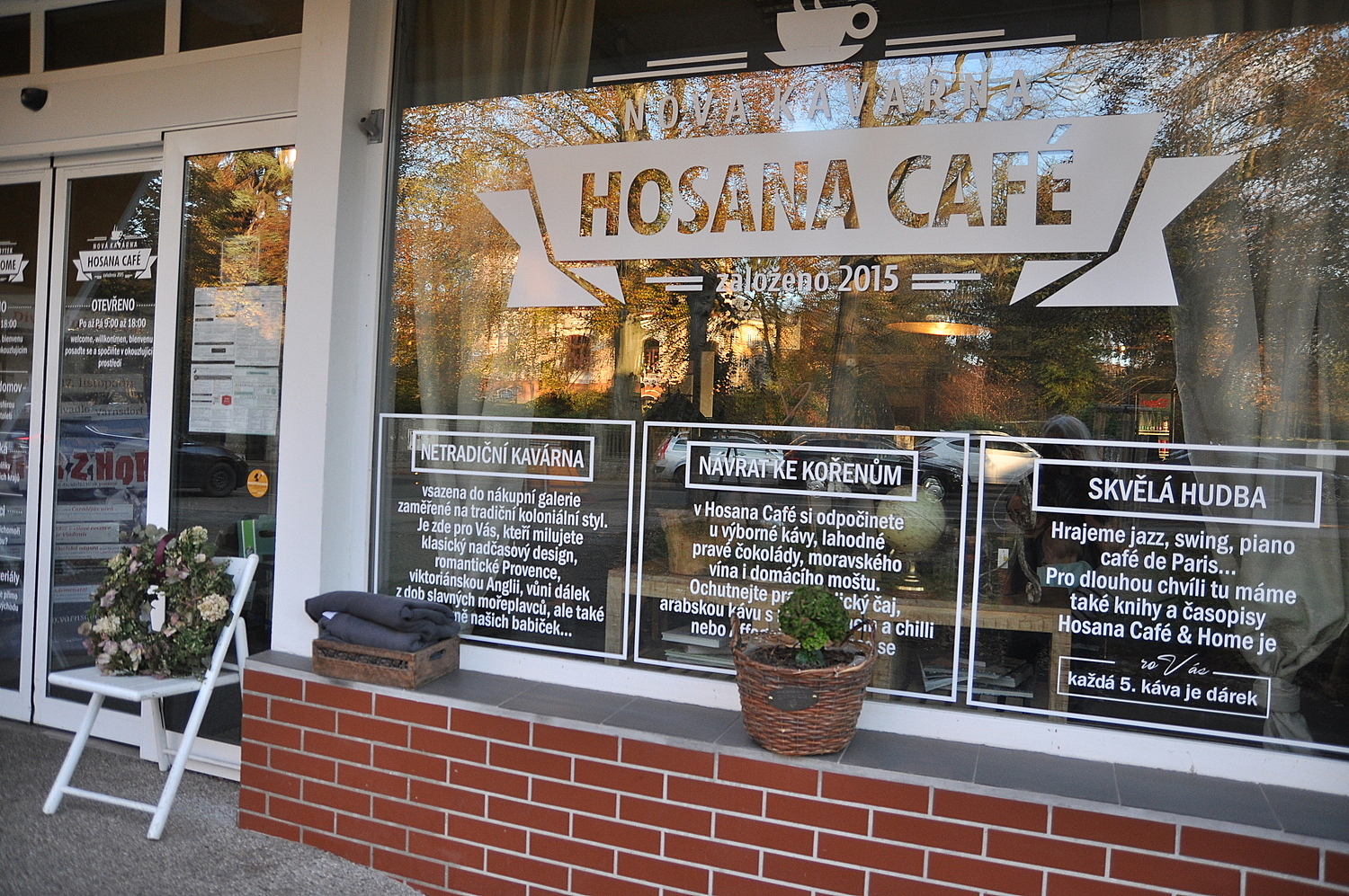 Hosana Café Varnsdorf (foto: Ivo Šafus)