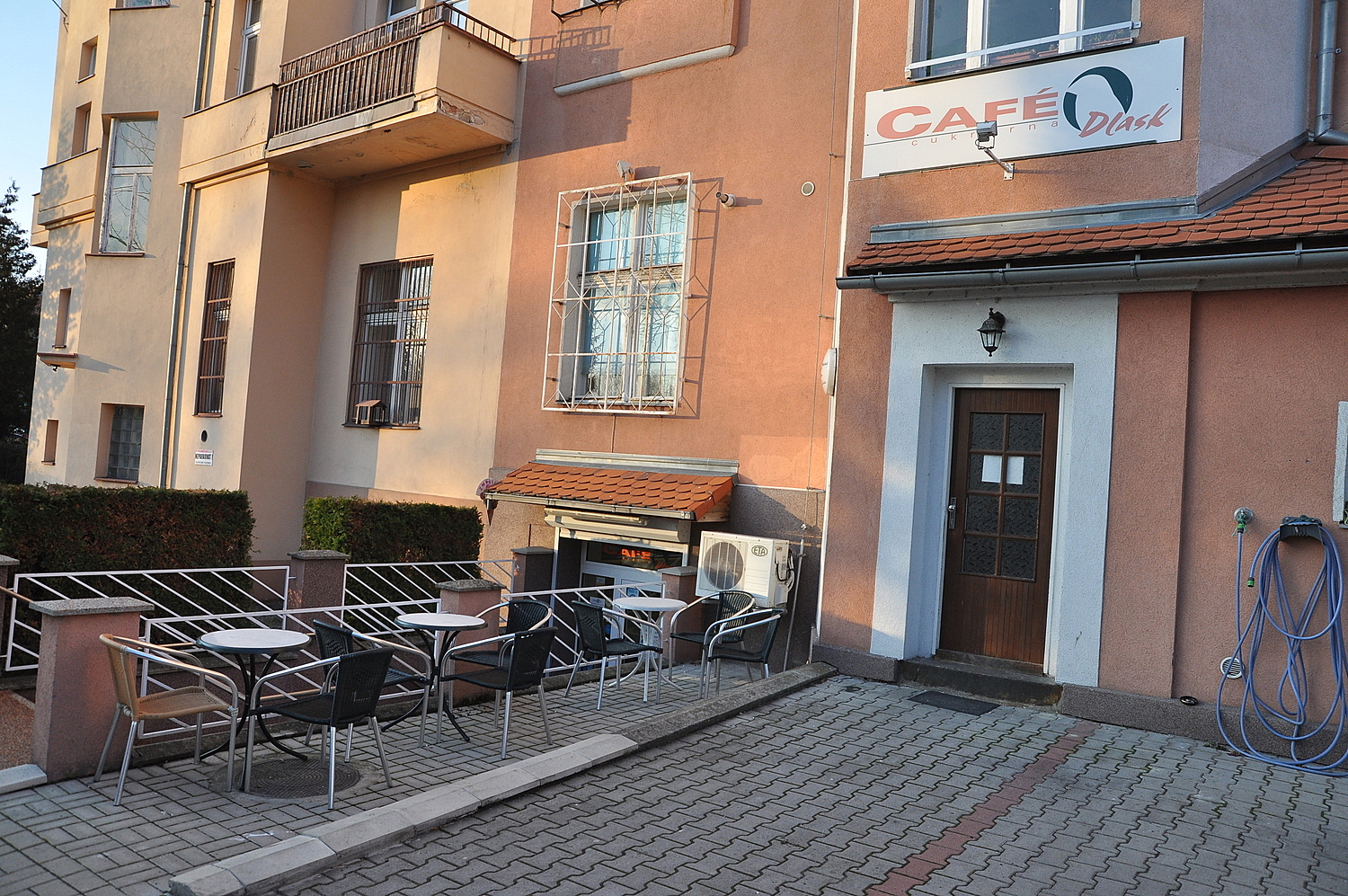 Café a cukrárna Dlask Varnsdorf (foto: Ivo Šafus)