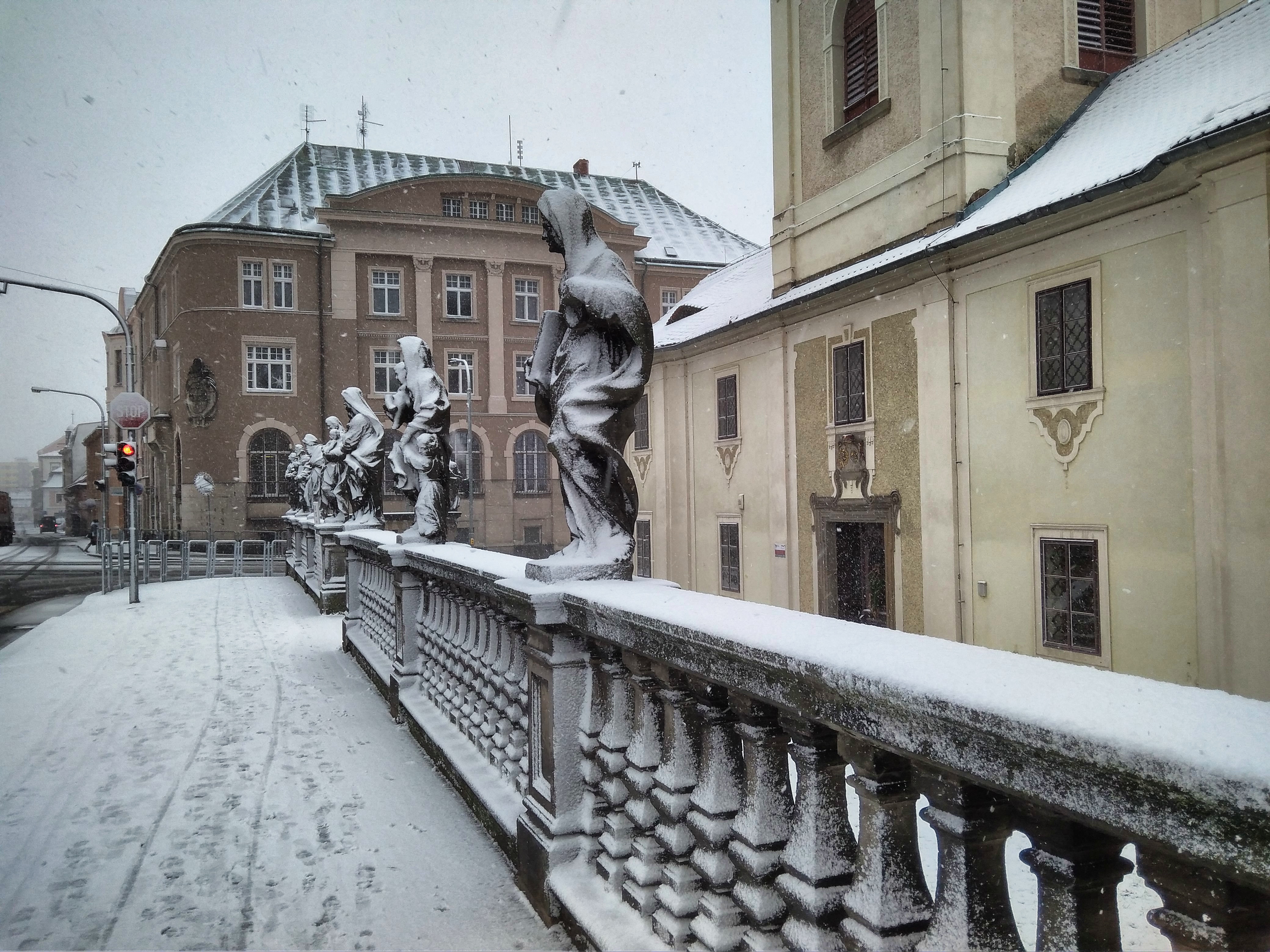 Loreta Rumburk - balustráda před vstupem  (foto: Ivo Šafus)