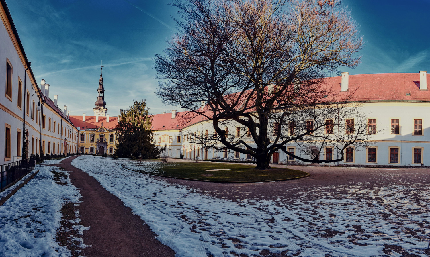 Zámek Děčín (foto: Rostislav Křivánek)