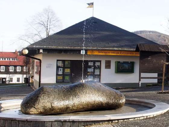 Infozentrum in Jiřetín, J. Zoser