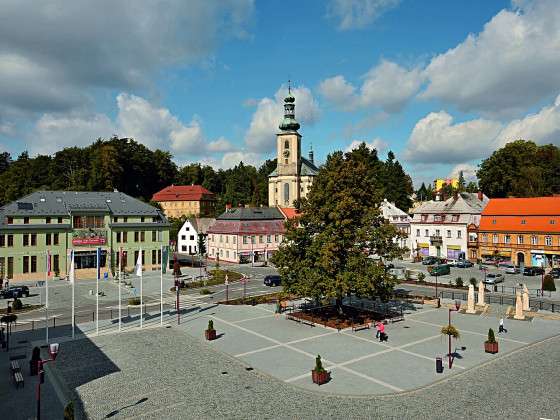 Krásná Lípa, Marktplatz (Foto J. Stejskal)