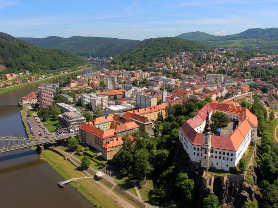 Zámek Děčín - letecký pohled