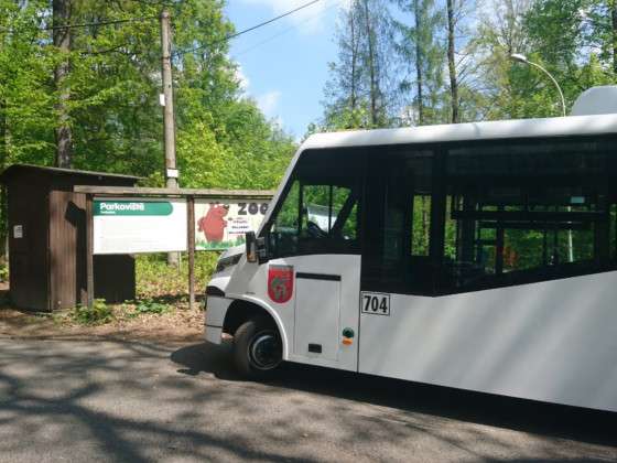 Minibus na lince ZOO - zámek