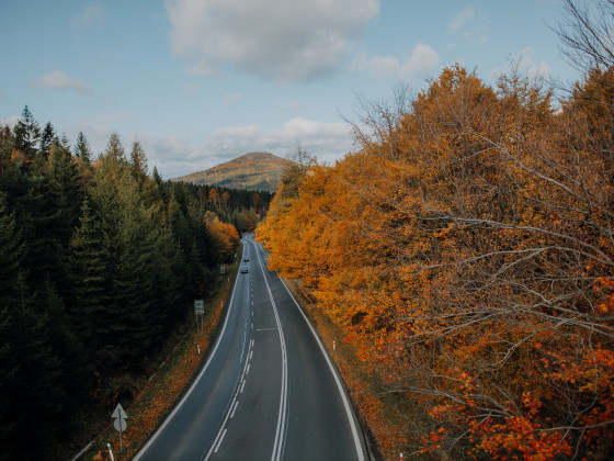 Nová turistická lávka přes Stožecké sedlo (foto: Pavlína Pražáková)