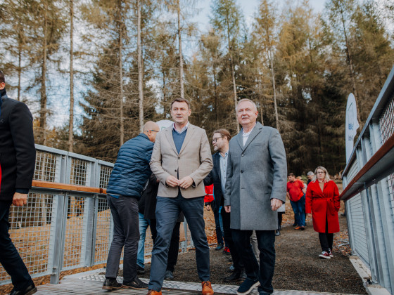 Nová turistická lávka přes Stožecké sedlo (foto: Pavlína Pražáková)