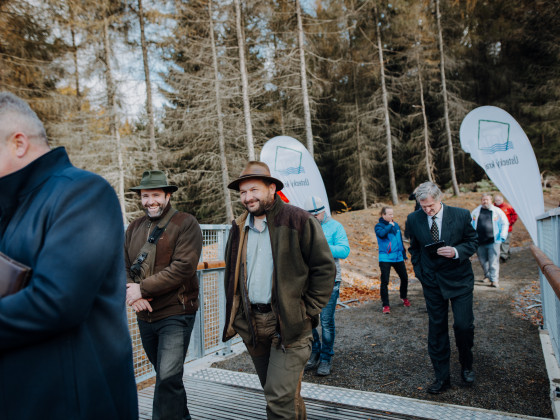 Nová turistická lávka přes Stožecké sedlo (foto: Pavlína Pražáková)