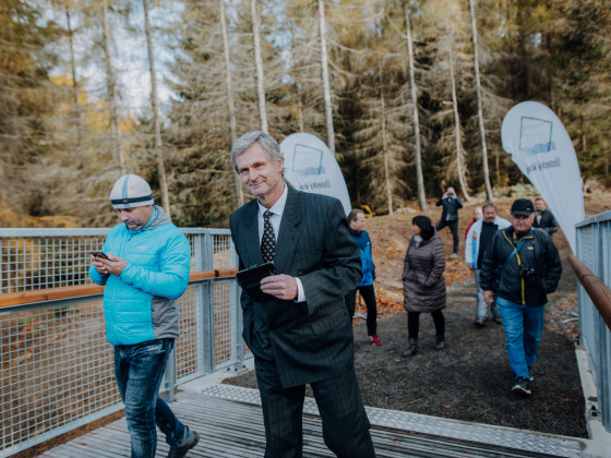 Nová turistická lávka přes Stožecké sedlo (foto: Pavlína Pražáková)