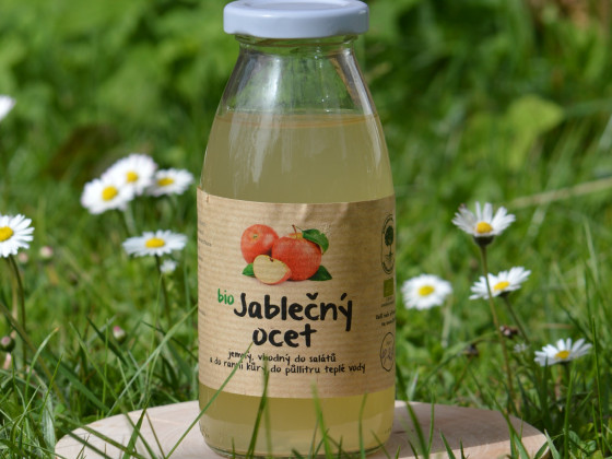 Jablečný ocet