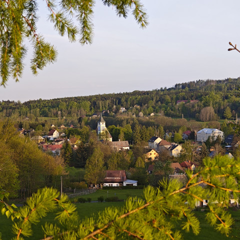 Rybniště z jihovýchodu