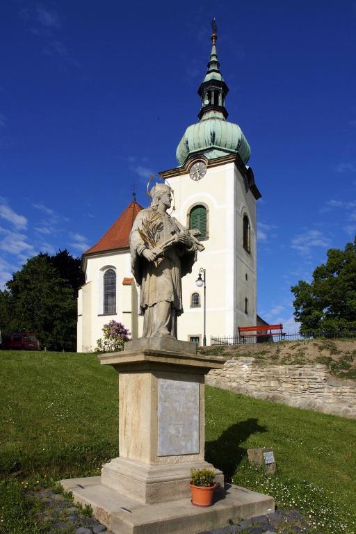 Kirche in Jiřetín 1, J. Zoser