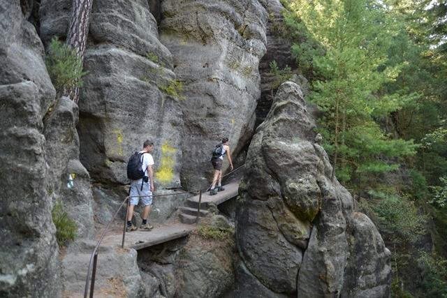 Felsenstadt bei Kyjov - Aufstieg zum Oberen Karlstein