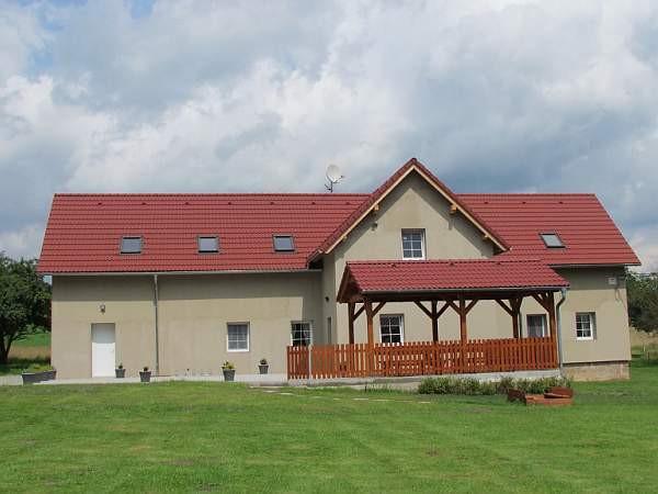 Apartments Filipov - Gebäude