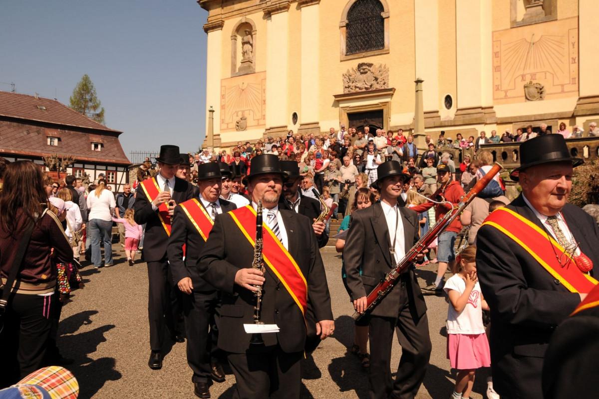 Osterritt in Mikulášovice (Nixdorf)