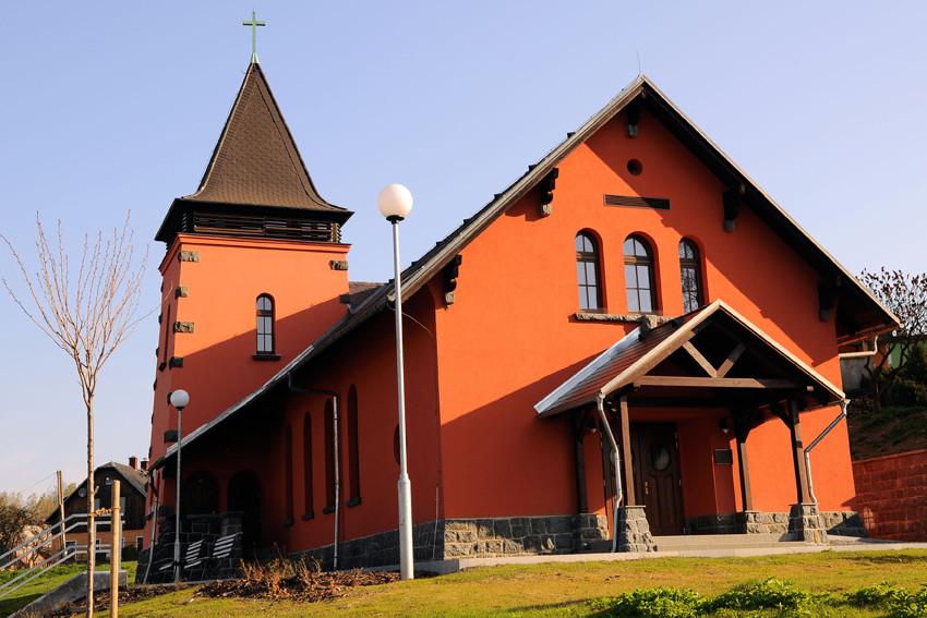 Begegungnungszentrum - ehemalige Kirche