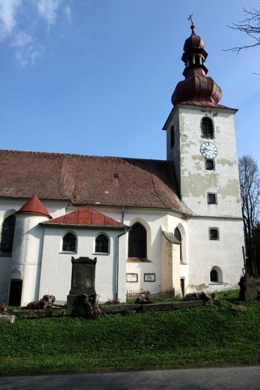 Lipová u Šluknova - kostel sv. Šimona a Judy - foto K. Mrkusová