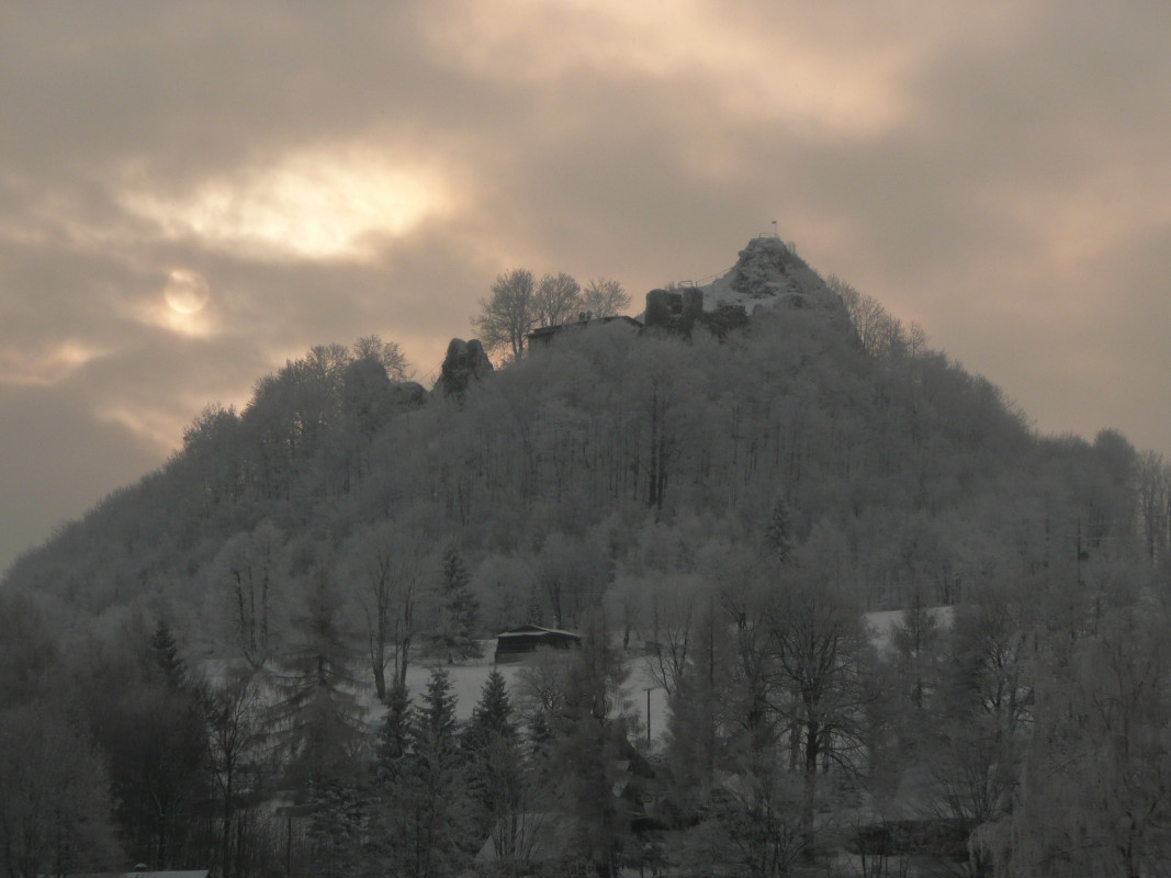 Tolštejn v zimě (foto: J. Krejčí)