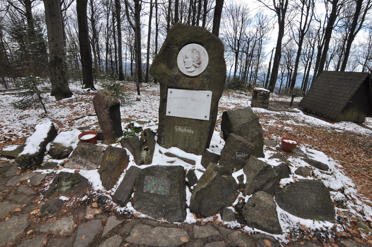 Jedlová - Pomník Friedricha Schillera (foto: Ivo Šafus)