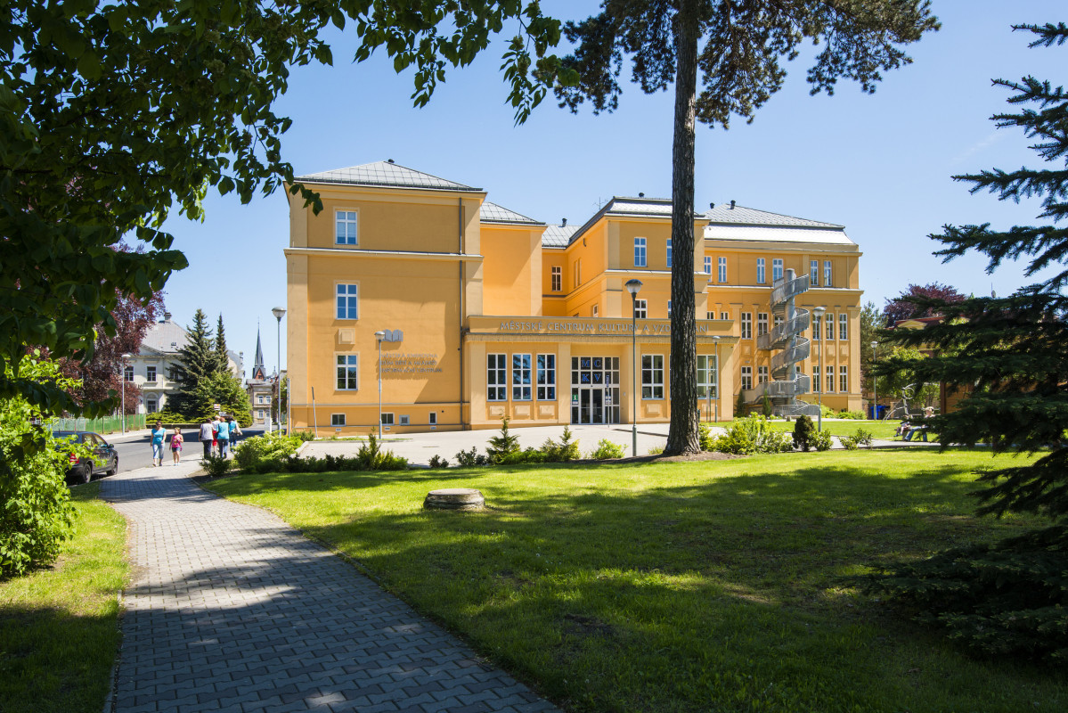 Městské centrum kultury a vzdělávání Varnsdorf (Městská knihovna, Infocentrum, DDM)
