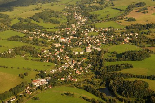 Mikulášovice letecký pohled