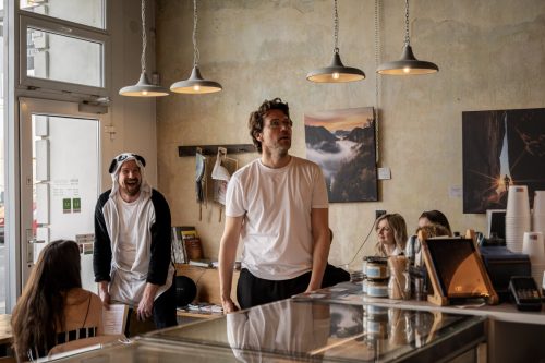 Bohemian Coffee House host