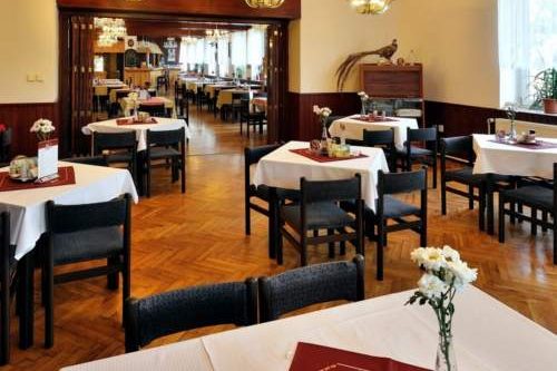 Restaurace