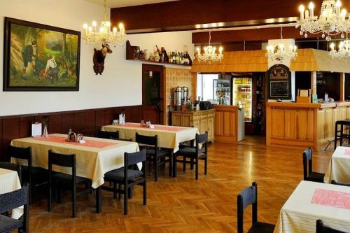 Restaurace
